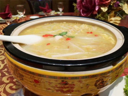 2019納新長(cháng)城行 —— 中午餓著(zhù)了，晚上的“大餐”